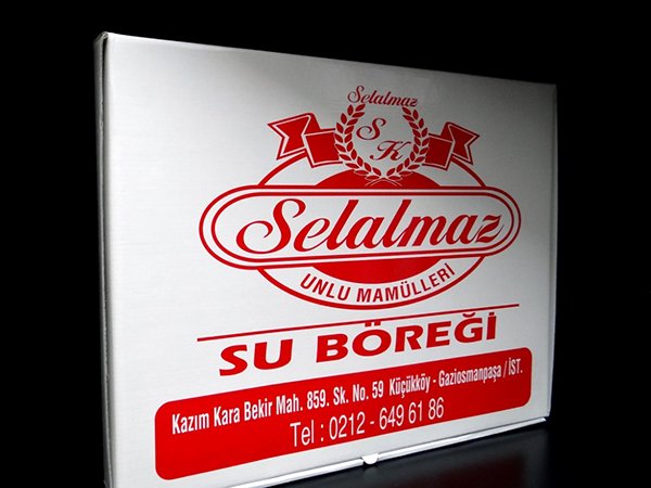 Su böreği kutusu sapsız